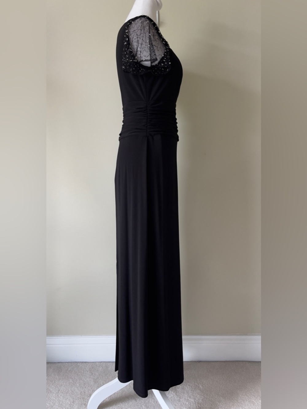 SL Fashion Ruched Beaded Flutter Sleeve Column Black Maxi Dress NWOT Size 10P - Picture 7 of 11